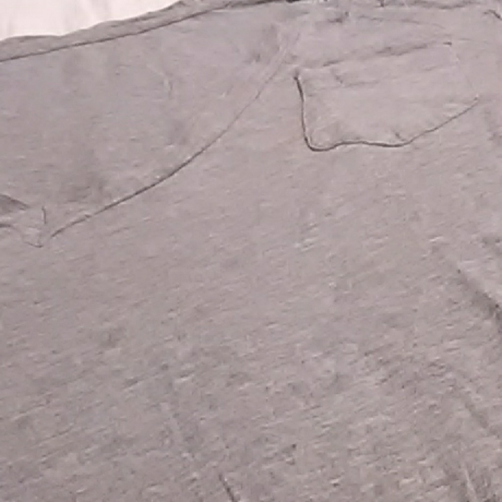 Vneck - Picture 2 of 2